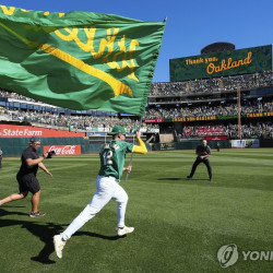 오클랜드, 새로운 연고지 라스베이거스로 떠난다...링센트럴 콜리세움과의 이별