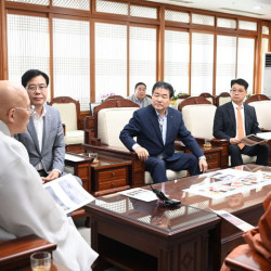 김천시장, 조계종 총무원장 만나 '갈항사지 삼층석탑' 이전 논의