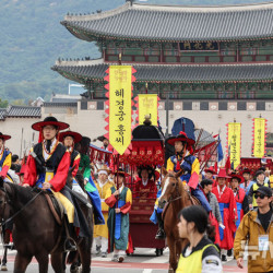 모두가 함께 즐기는 정조대왕 능행차 [뉴시스Pic]