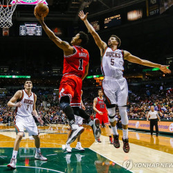 NBA의 전설, 데릭 로즈 은퇴 발표...화려한 경력 뒤로 하고 농구와 작별