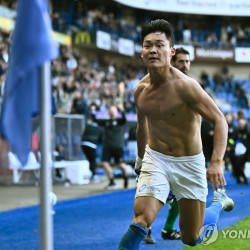 한국 축구, 원톱 스트라이커 자리 놓고 4파전 펼쳐...원톱 경쟁 치열해지다