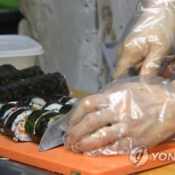 탄수화물 기피에 김밥집이 사라진다