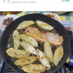 냉동 만두를 가장 맛있게 굽는 방법