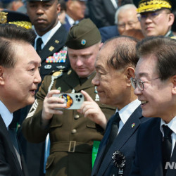 현충일에 이재명 굳건한 평화가 호국보훈 조국 군사합의 파기 유감