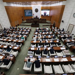 서울시의회 전반기 시정질문 개근 의원은 홍국표·박유진